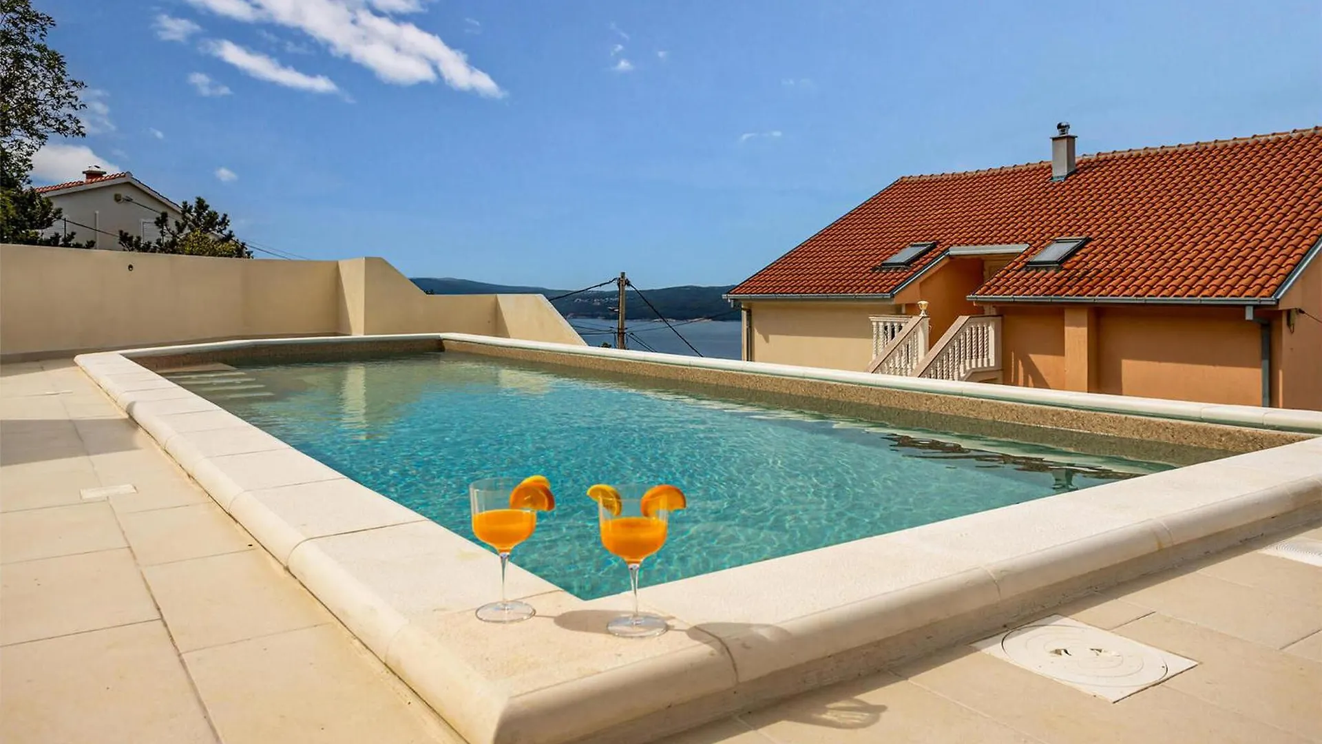 Pet Friendly Home In Dramalj With Wifi 0*,