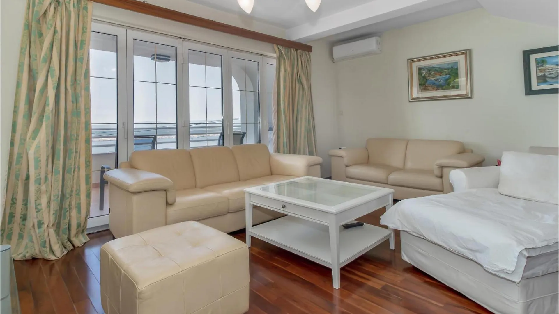Pet Friendly Home In Dramalj With Wifi