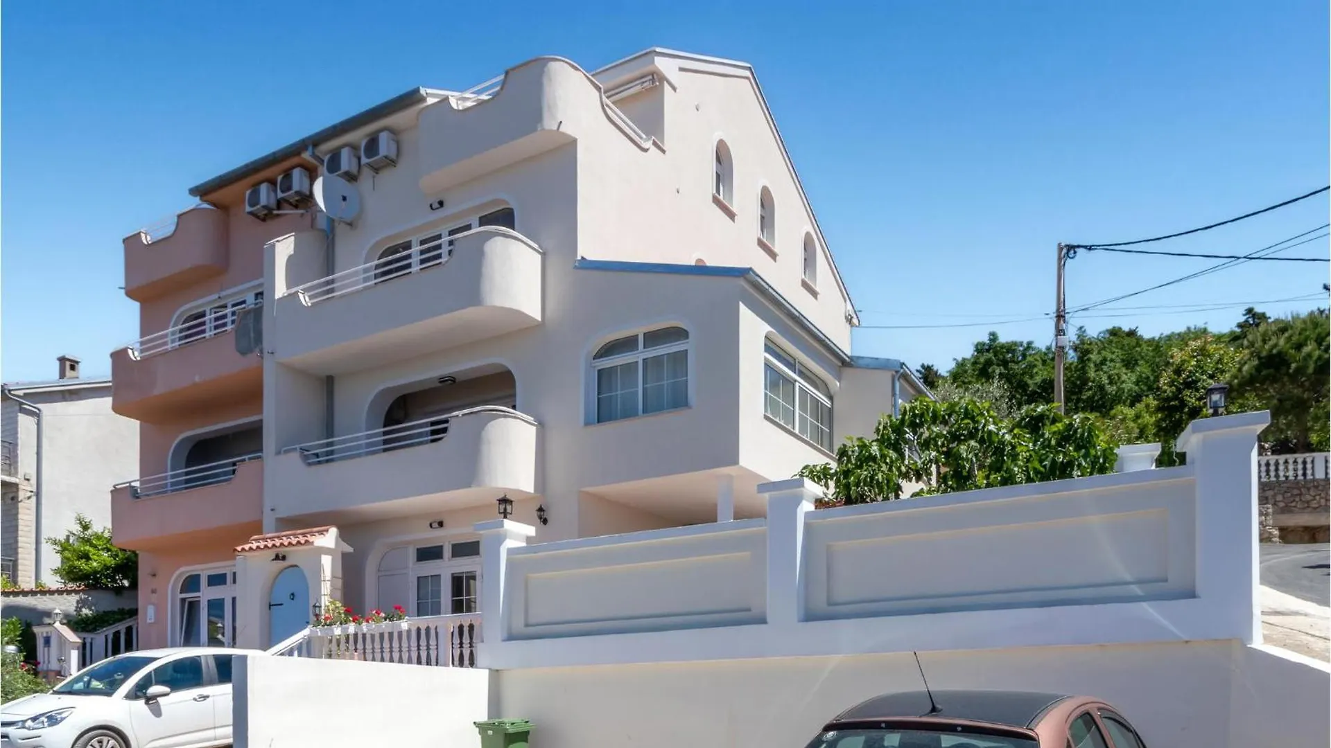Pet Friendly Home In Dramalj With Wifi 0*,  Croatia
